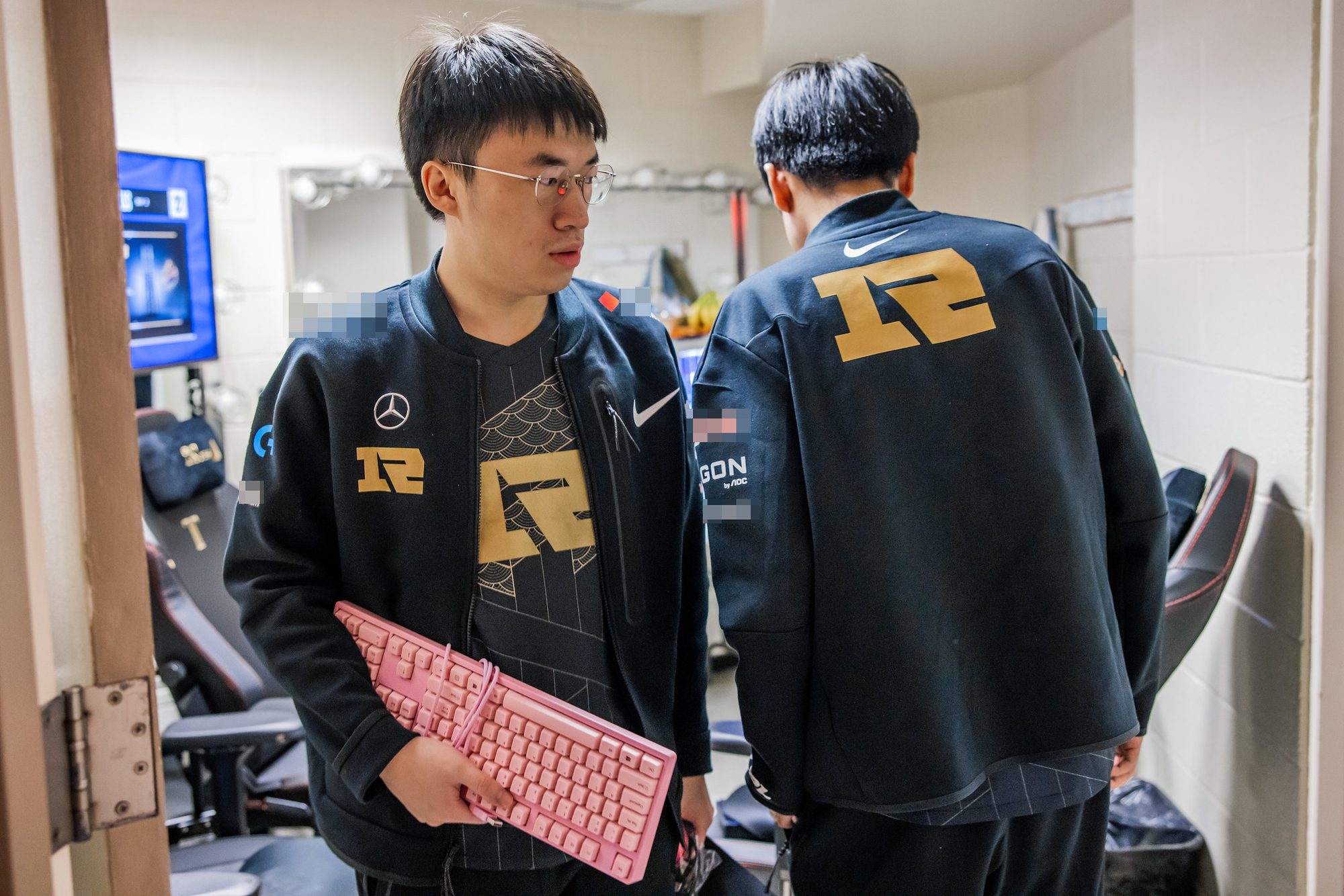 The pressure to win has made LPL teams hesitant to showcase their unique style as before