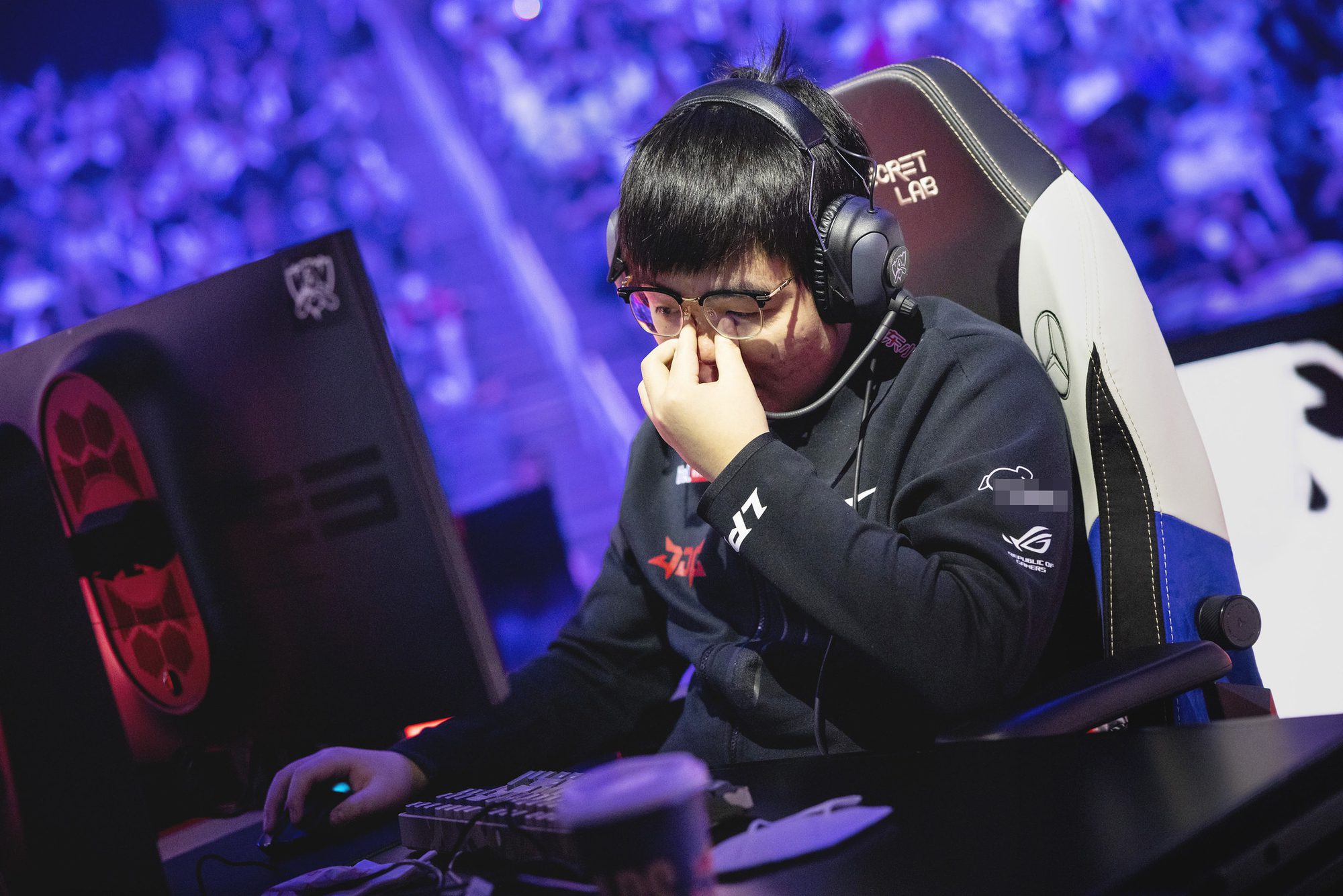 JDG ended a disappointing Worlds for LPL teams after losing to T1