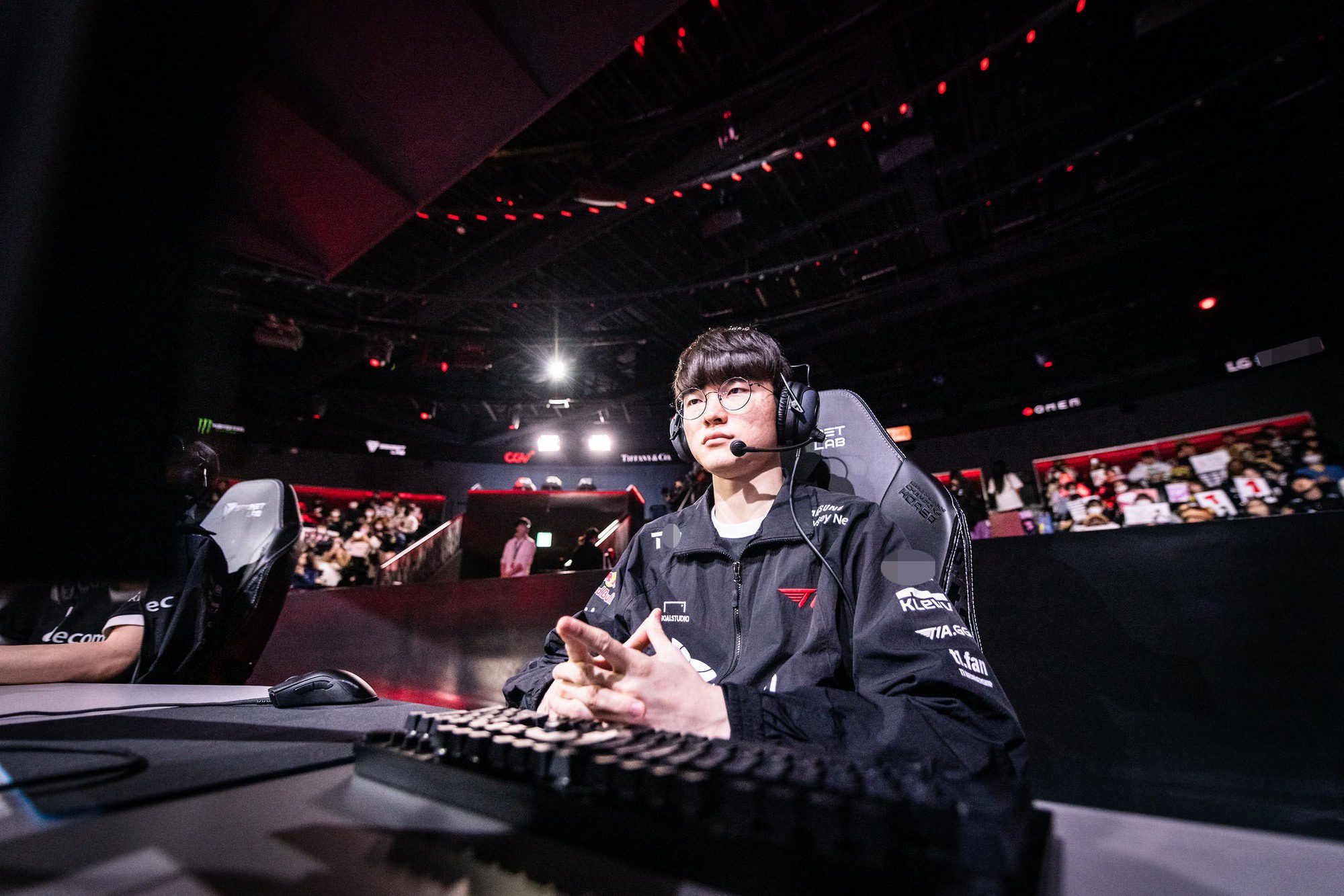 Korean media reveals Faker once rejected a contract worth hundreds of billions from LPL - source: LoL Esports