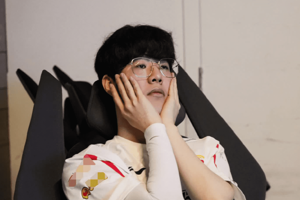 TheShy on 'red alert' - source: Weibo