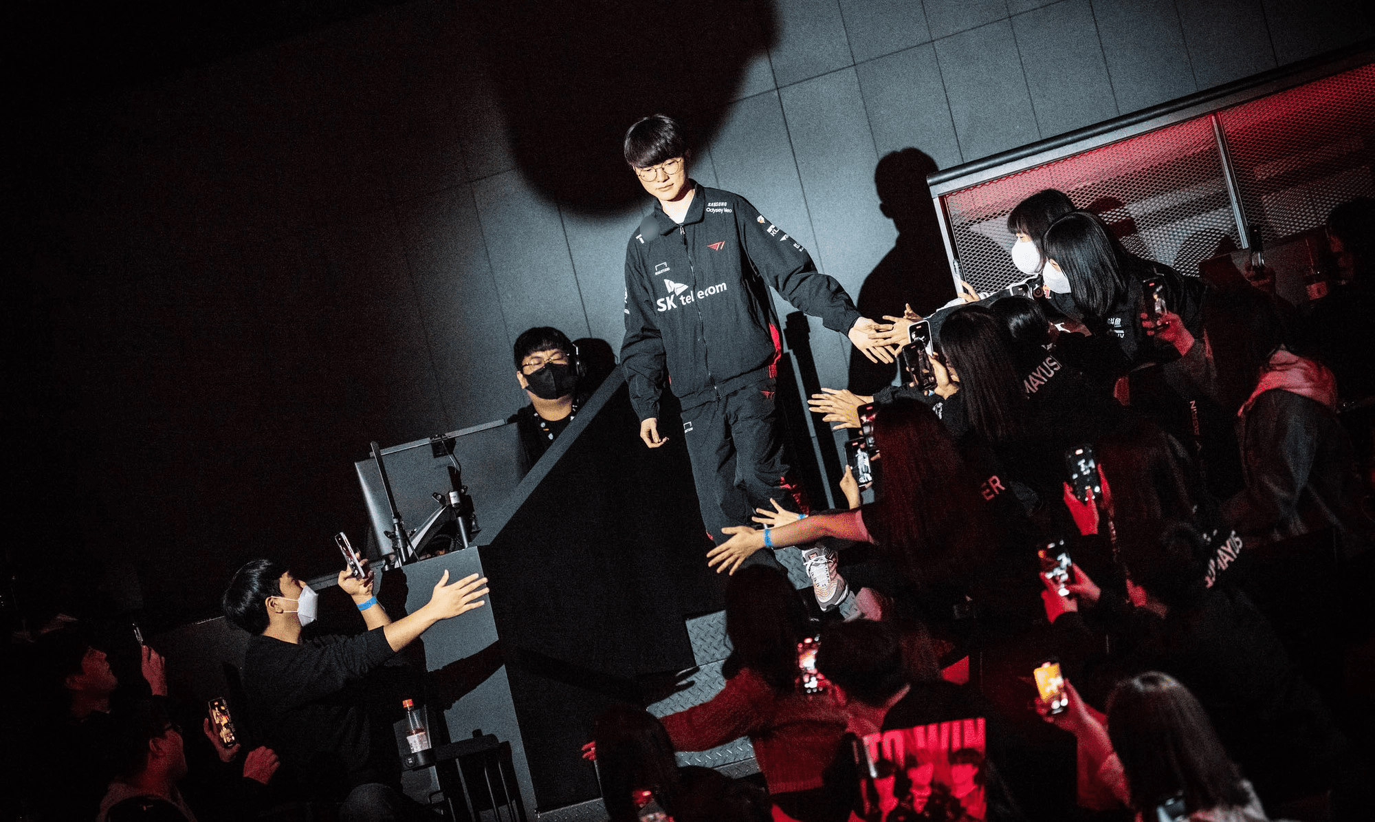 Faker's position is invulnerable - source: LoL Esports