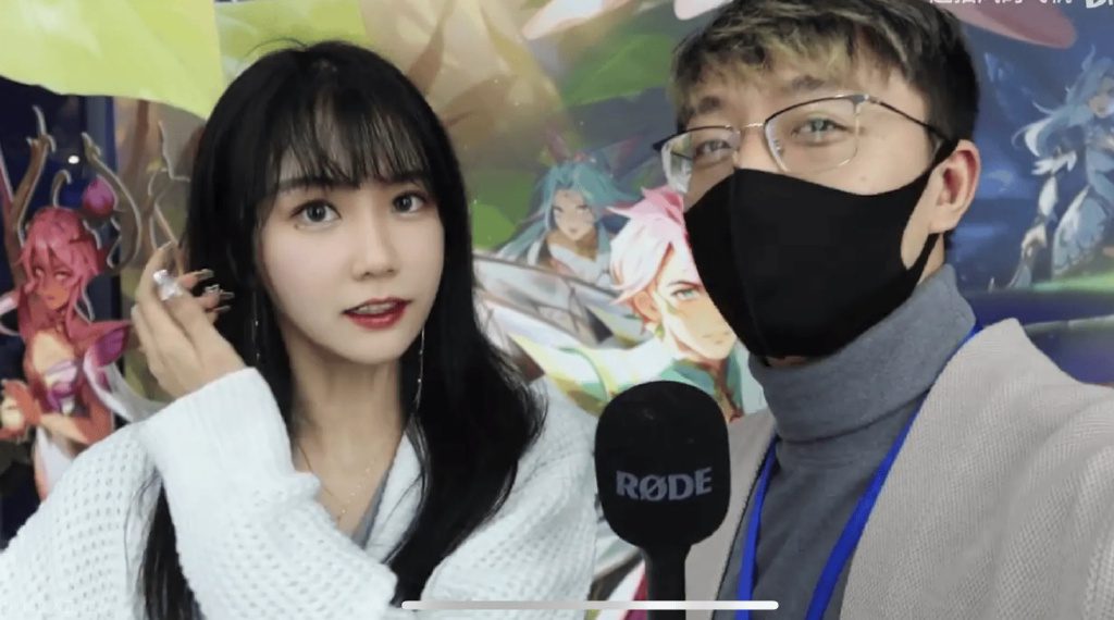 Her beauty is also top-notch - source: Weibo