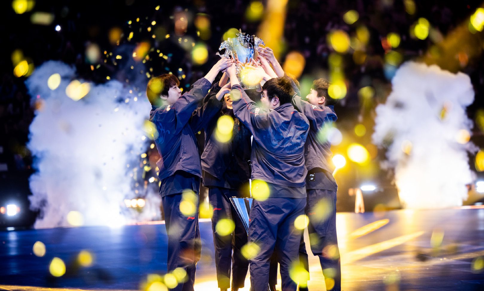 Many fans have predicted JDG will 100% reach the finals