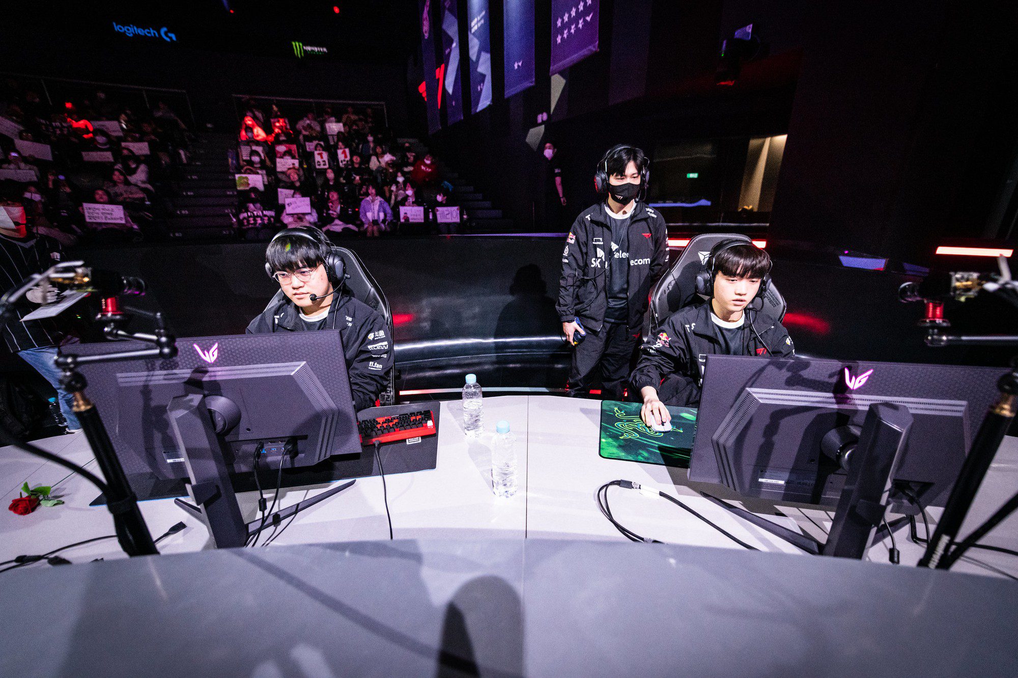Gumayusi and Keria also worry fans - source: LoL Esports
