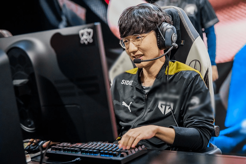 Peanut believes G2's only effective strategy is Nautilus Mid Lane