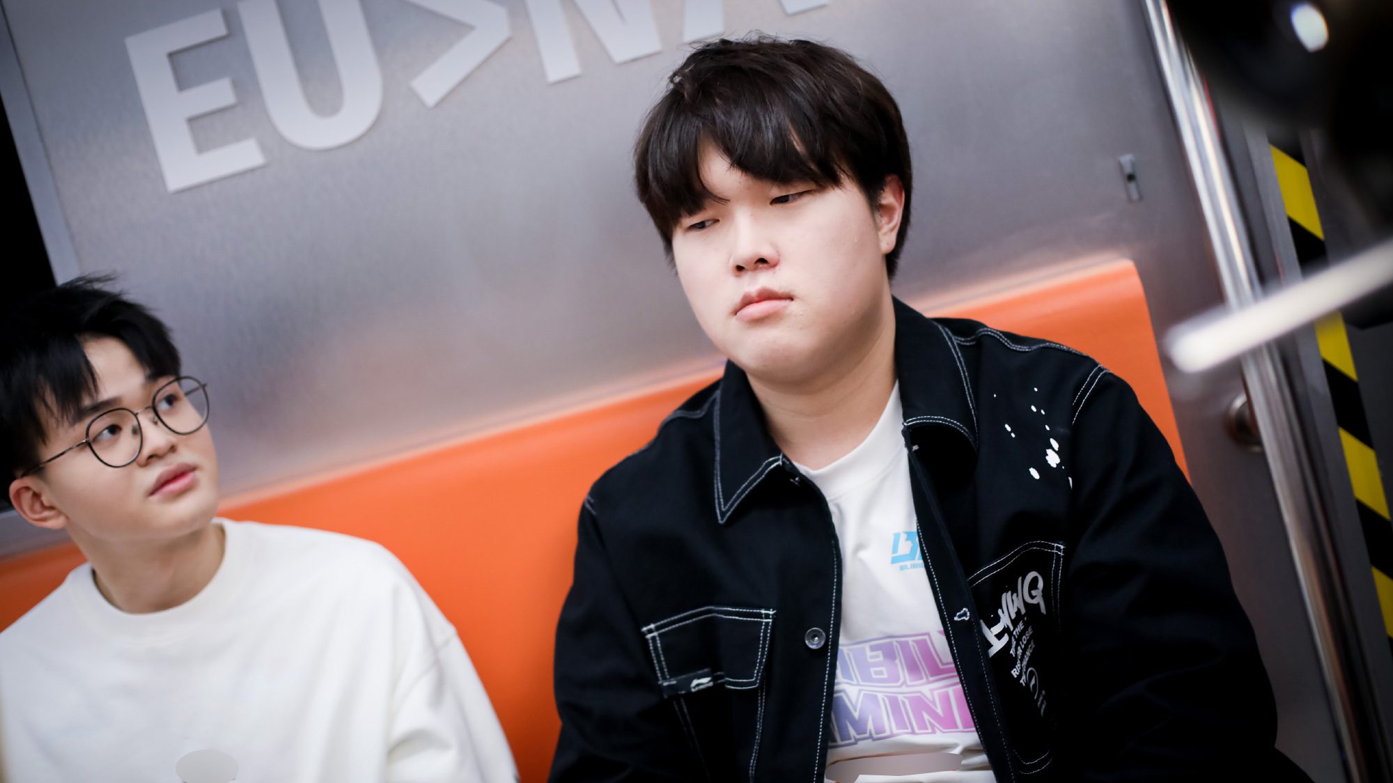 369 faces criticism because Bin had to apologize to him after excessive trashtalk - source: Weibo