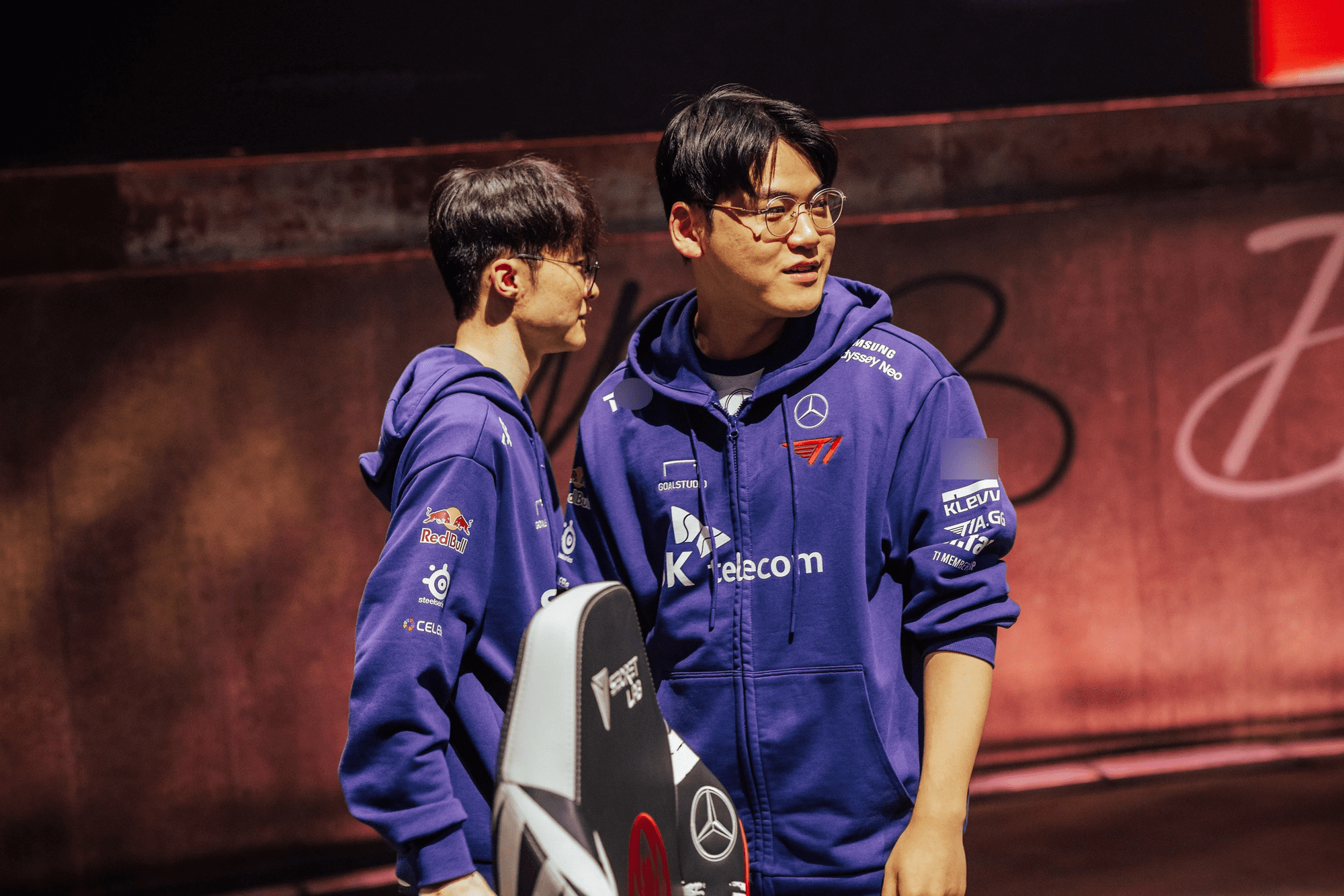 International fans believe that to win against LCK/LPL teams, one must play more boldly - source: LoL Esports