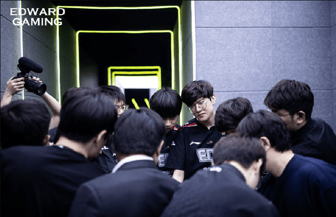 EDG has no changes to the main lineup in LPL Summer 2023