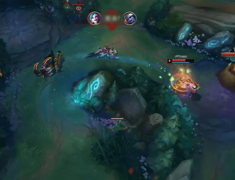 FoFo and Jiejie even made mistakes that led to kills for the AD Carry at UP in game 1