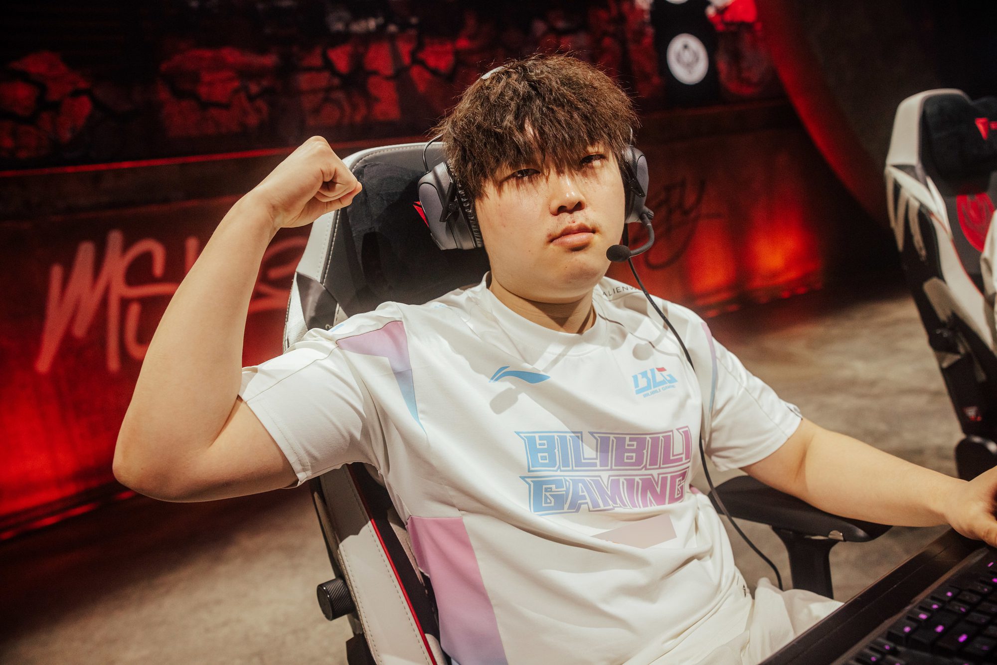 LPL has plenty of top laners from excellent to promising