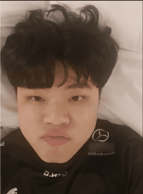 Images sent by Clid to the 'victim' that she posted on social media