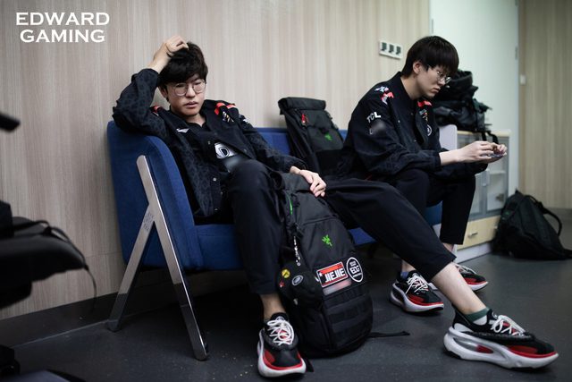 But Jiejie (left) is considered unconvincing
