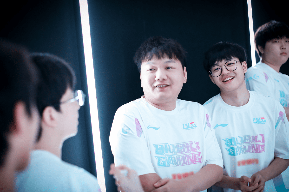 BLG topped the LPL Summer 2023 Group Stage with a record of 15 wins, 1 loss