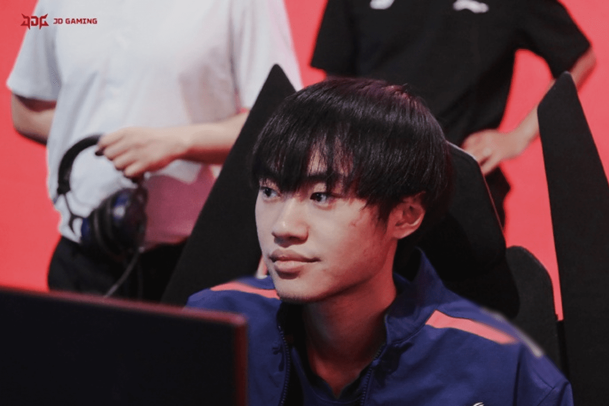 Knight admits that the JDG team underestimated their opponents leading to their defeat