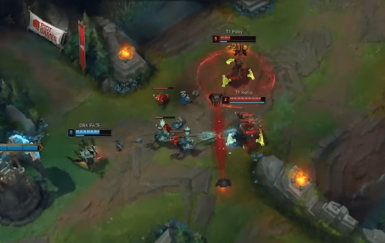 Keria and Oner's continuous movements to the Mid Lane in game 1 didn’t create much pressure on DRX