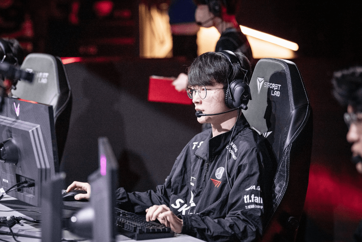 Faker's absence causes many difficulties for T1