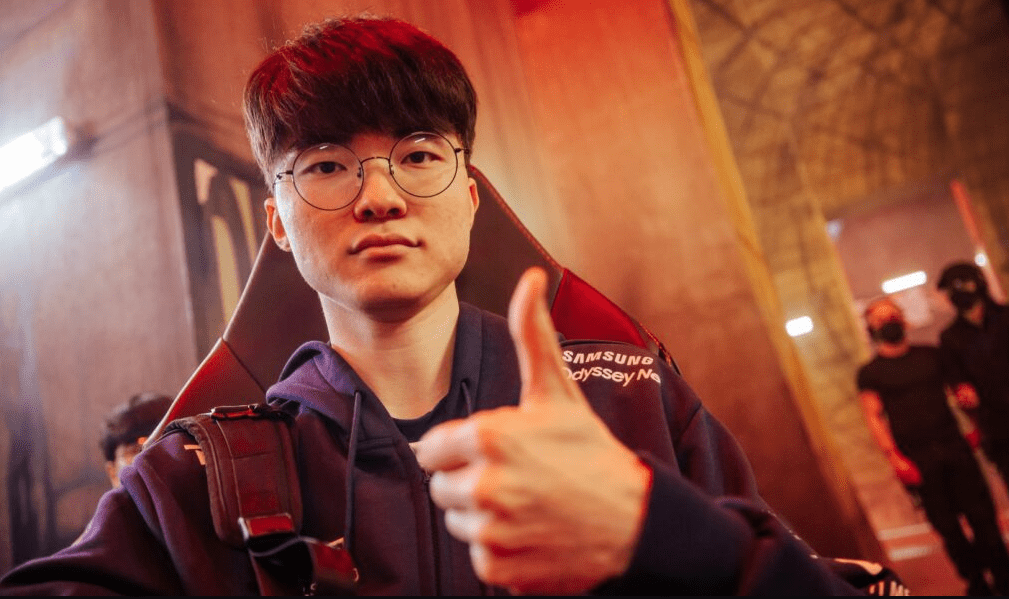 Perhaps Faker does not want his junior to suffer an injury like himself