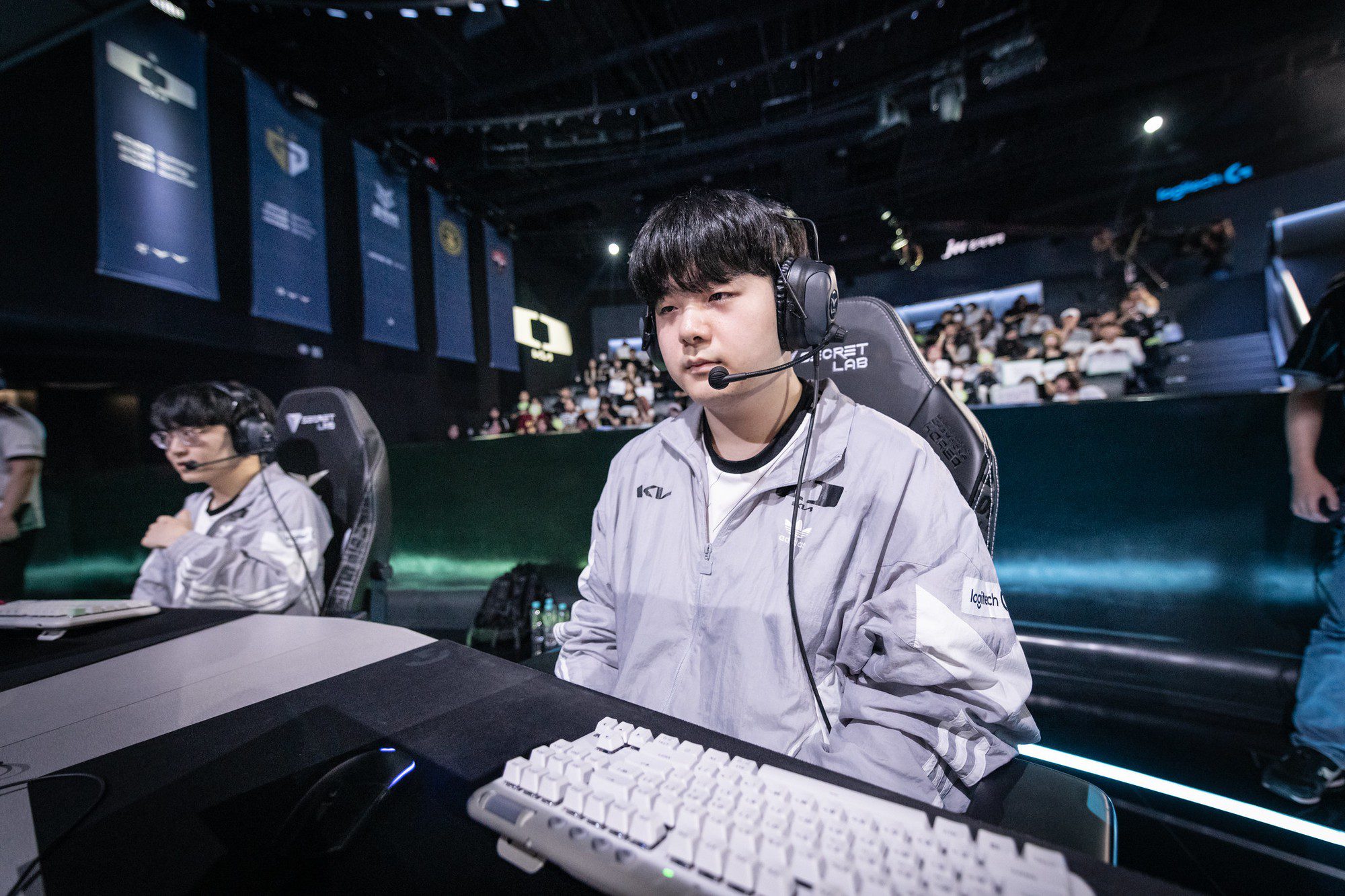 DK suffered a complete defeat against T1