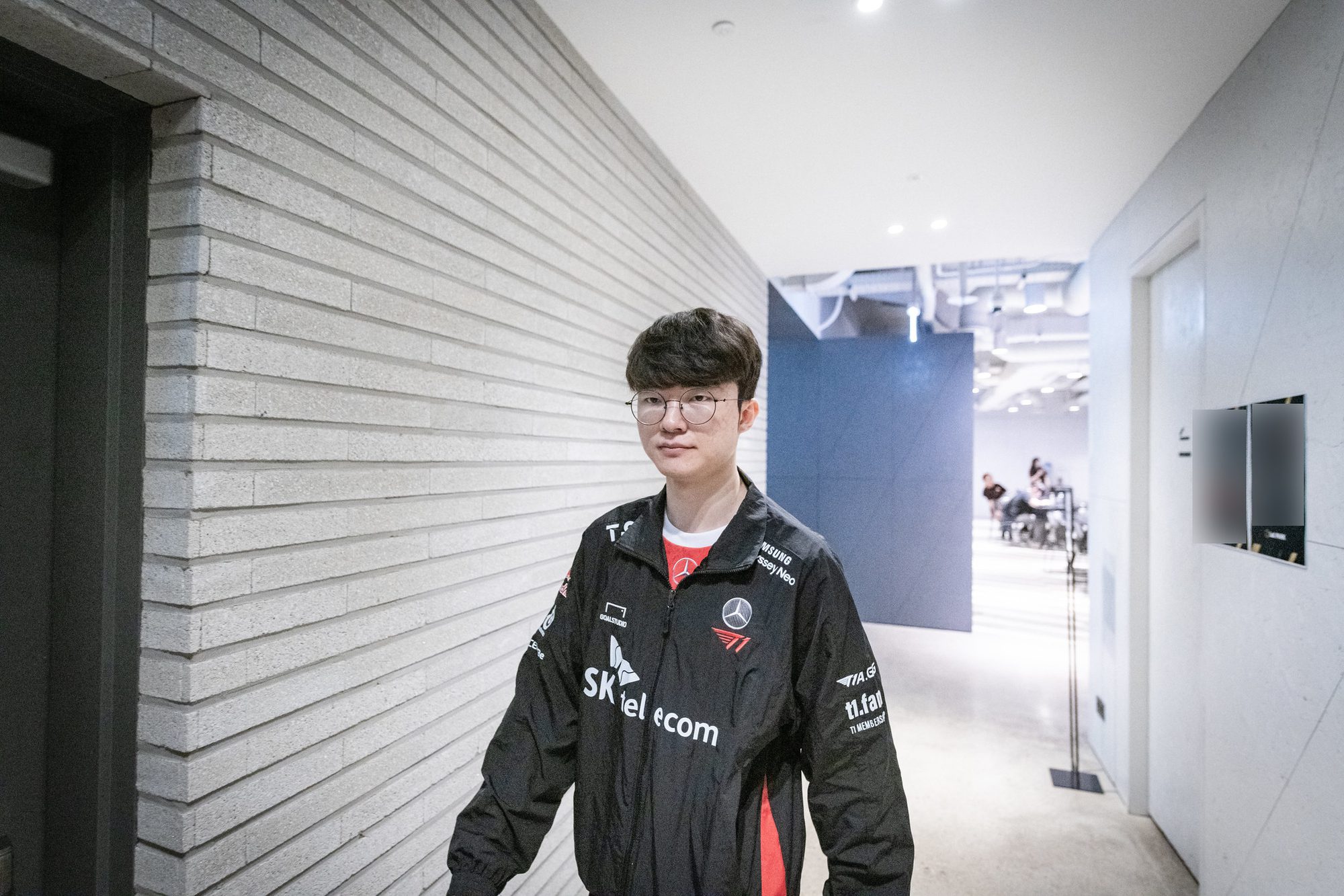 Many fans worry that the farewell day for Faker is closer than ever