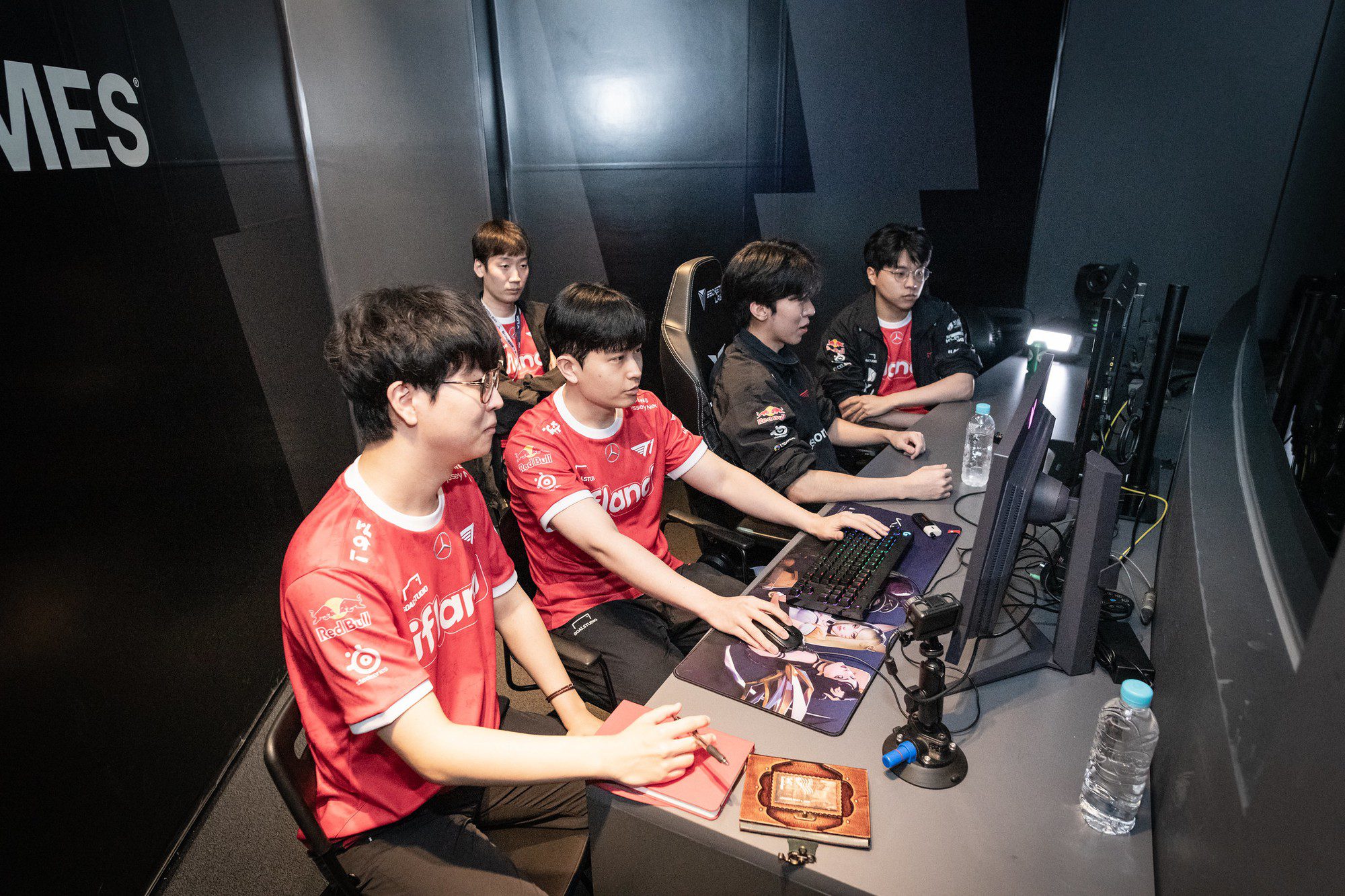 He also noted that the quality of young players at T1 is currently not good