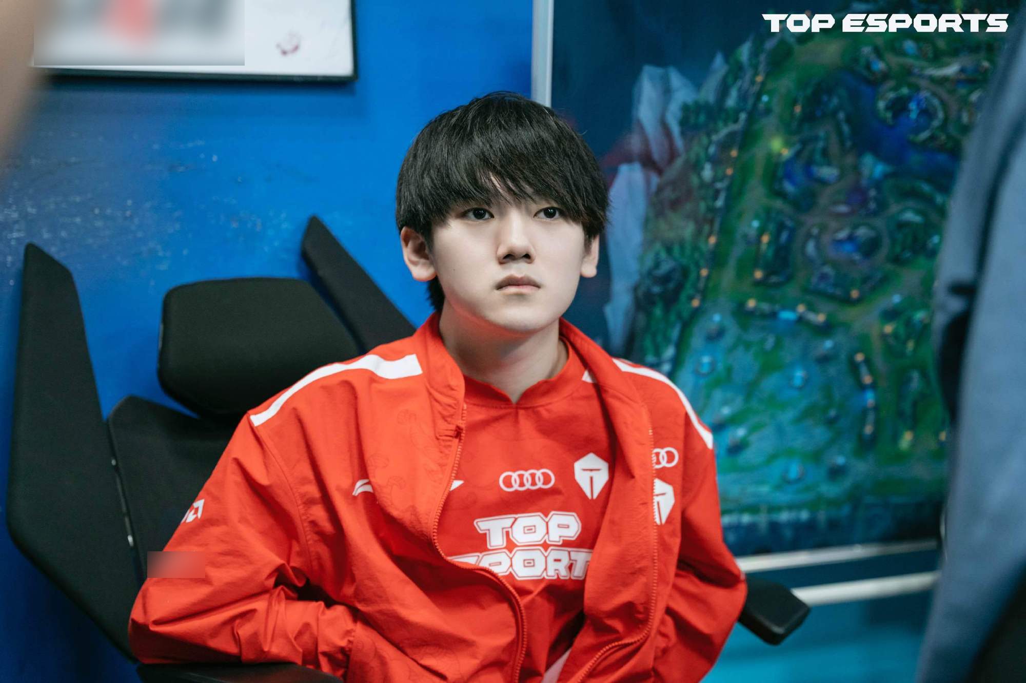 JackeyLove is now embroiled in allegations of inappropriate behavior
