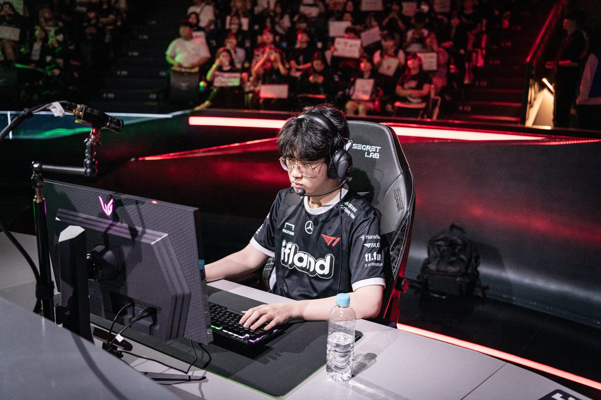 Zeus shared about the difficulties T1 is facing