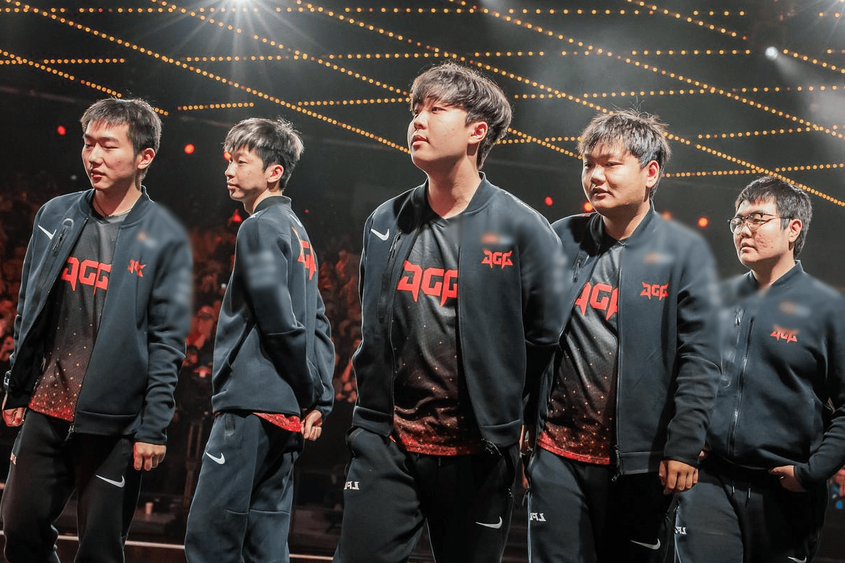 The LPL region was completely overwhelmed at Worlds 2022 despite being highly regarded before the tournament