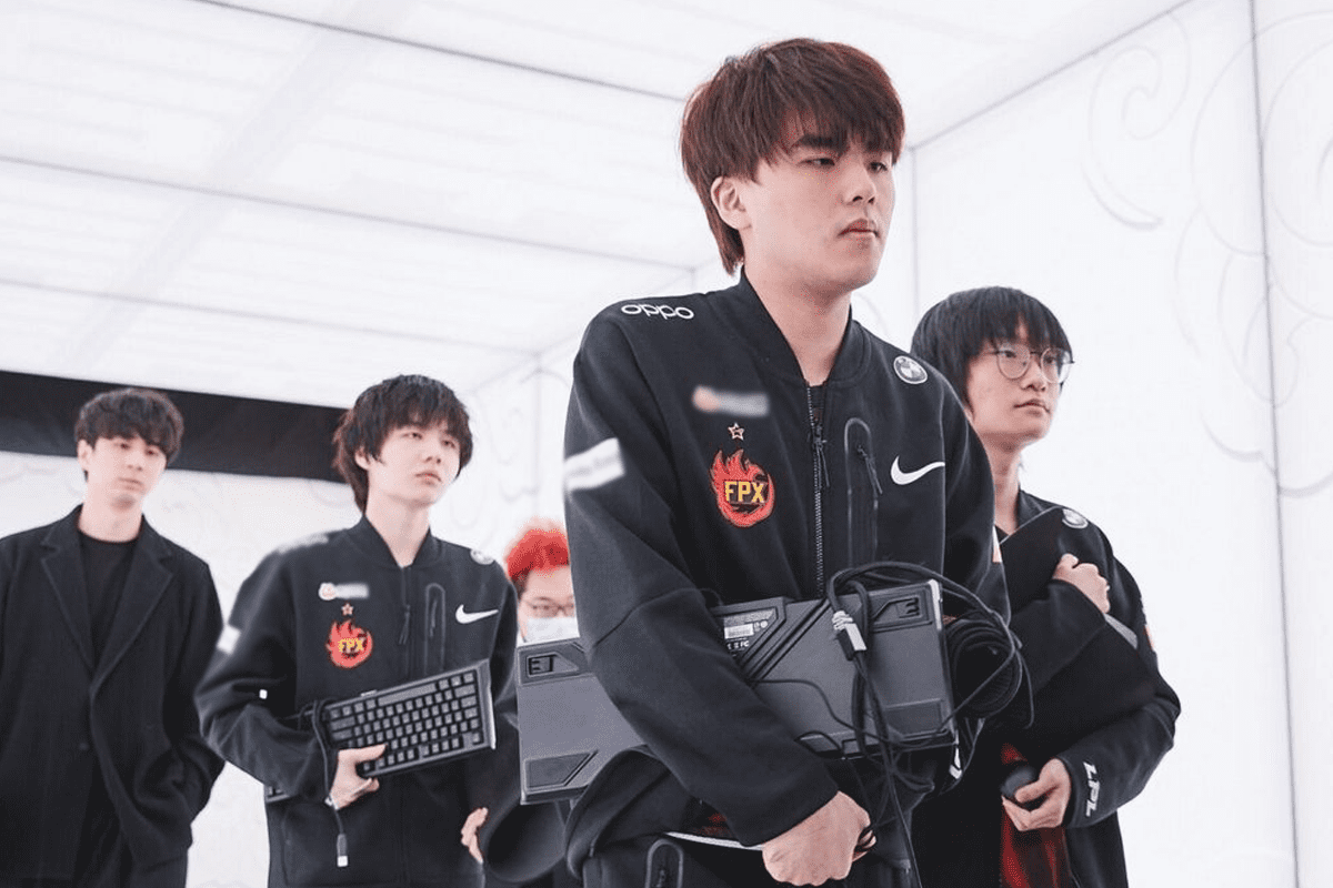 Tian was one of the members of the 'disaster' FunPlus Phoenix 2021 when eliminated from Worlds right in the group stage