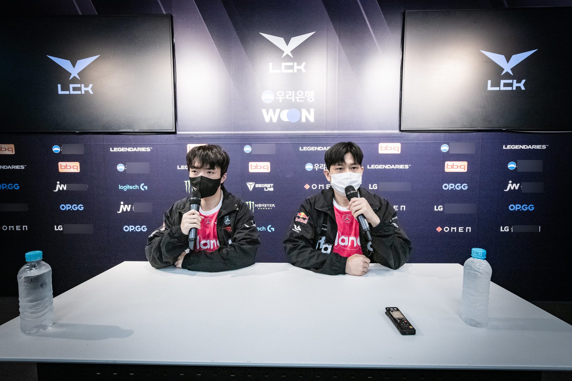 Coach Tom and Keria discuss the roles of Poby and Faker