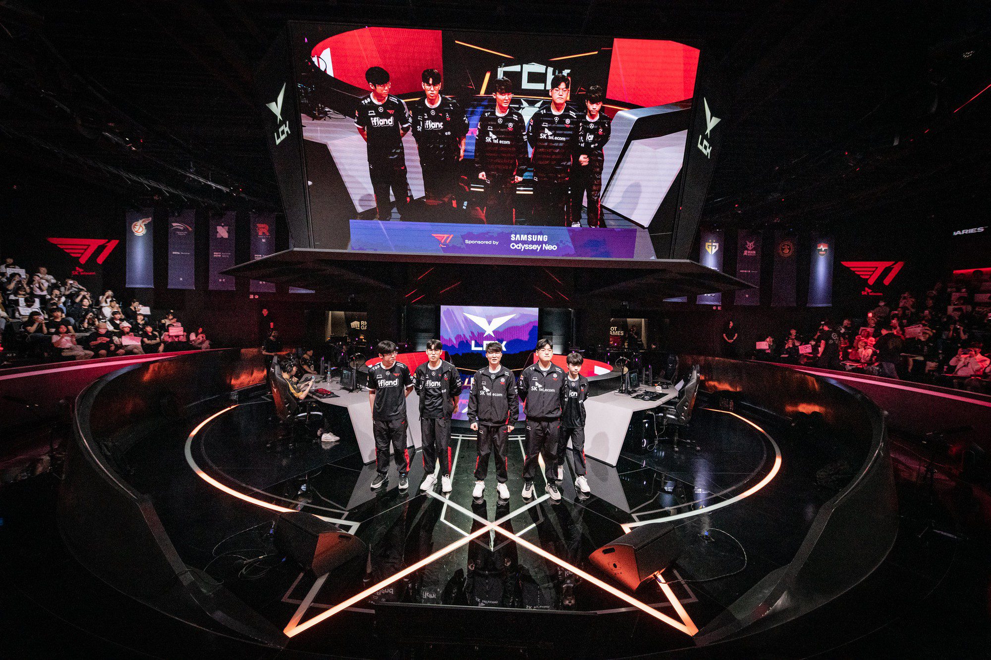 T1 focuses on homegrown talents and rarely participates in transfers