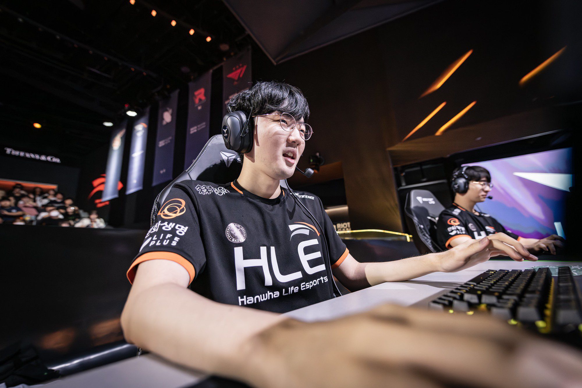 Not only empty-handed in the domestic tournament, but HLE also lost their spot at the 2023 World Championship