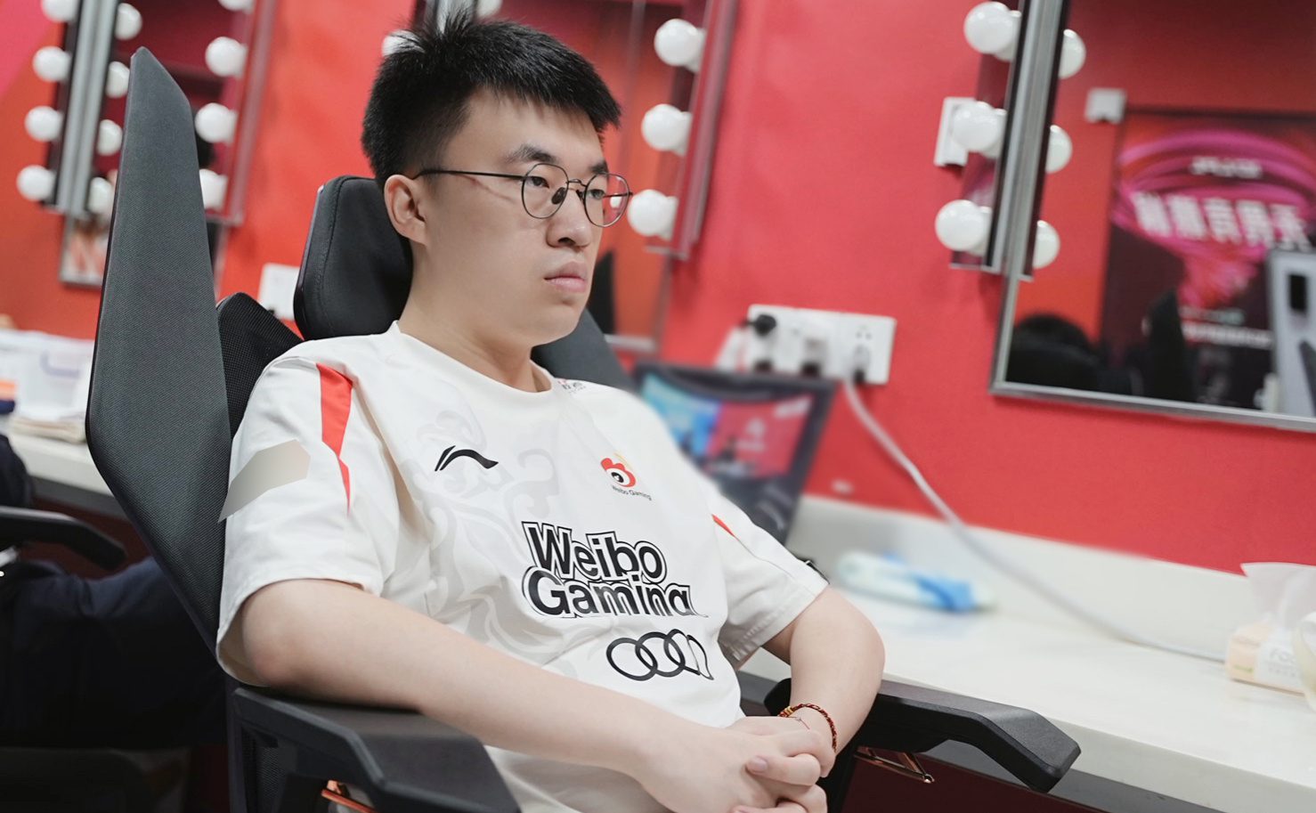 Xiaohu is currently one of the best Mid Laners in the LPL