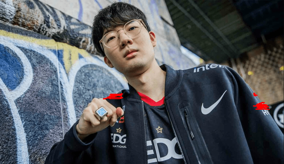 Is EDG planning to rekindle their past relationship with Viper next season?