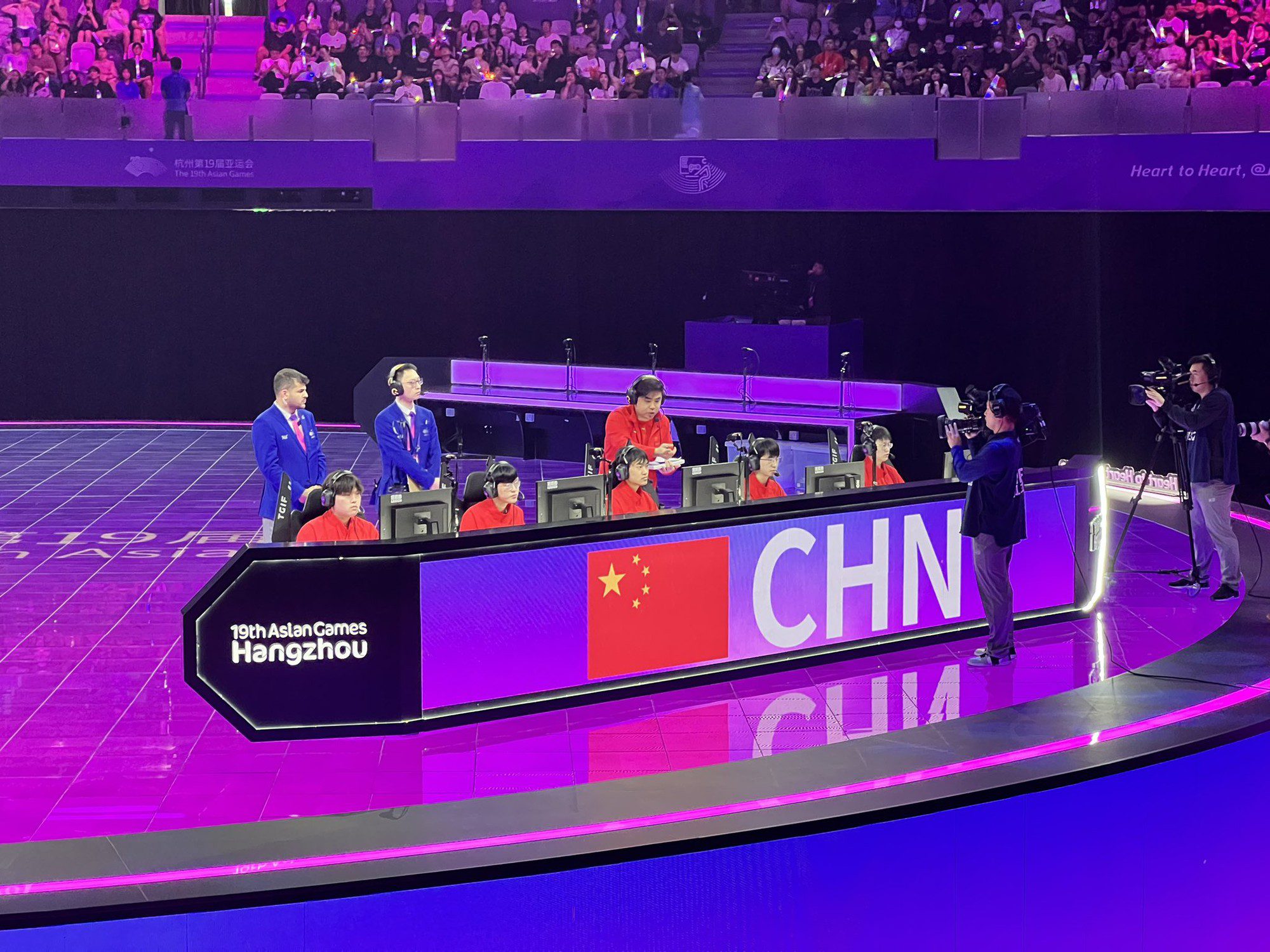 Chinese LoL has been defeated by their 'arch-rival' South Korea