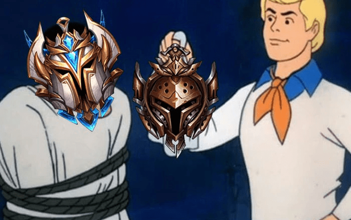 The phenomenon of 'smurf' is not unfamiliar to gamers