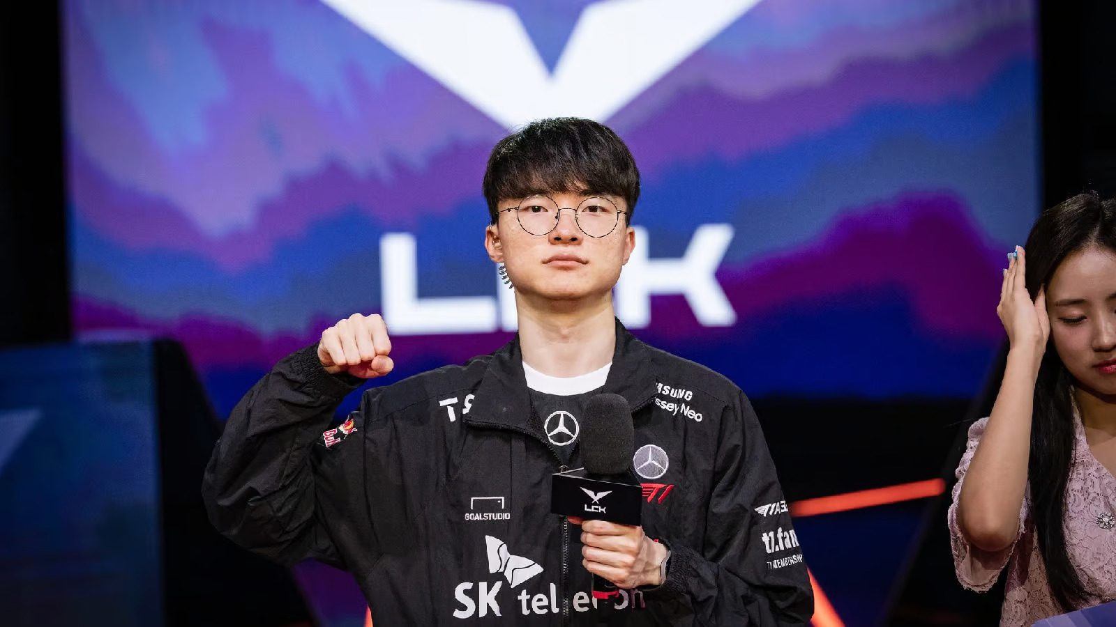 Many believe that T1's repeated lineup changes still lead to failure, indicating the issue lies with Faker