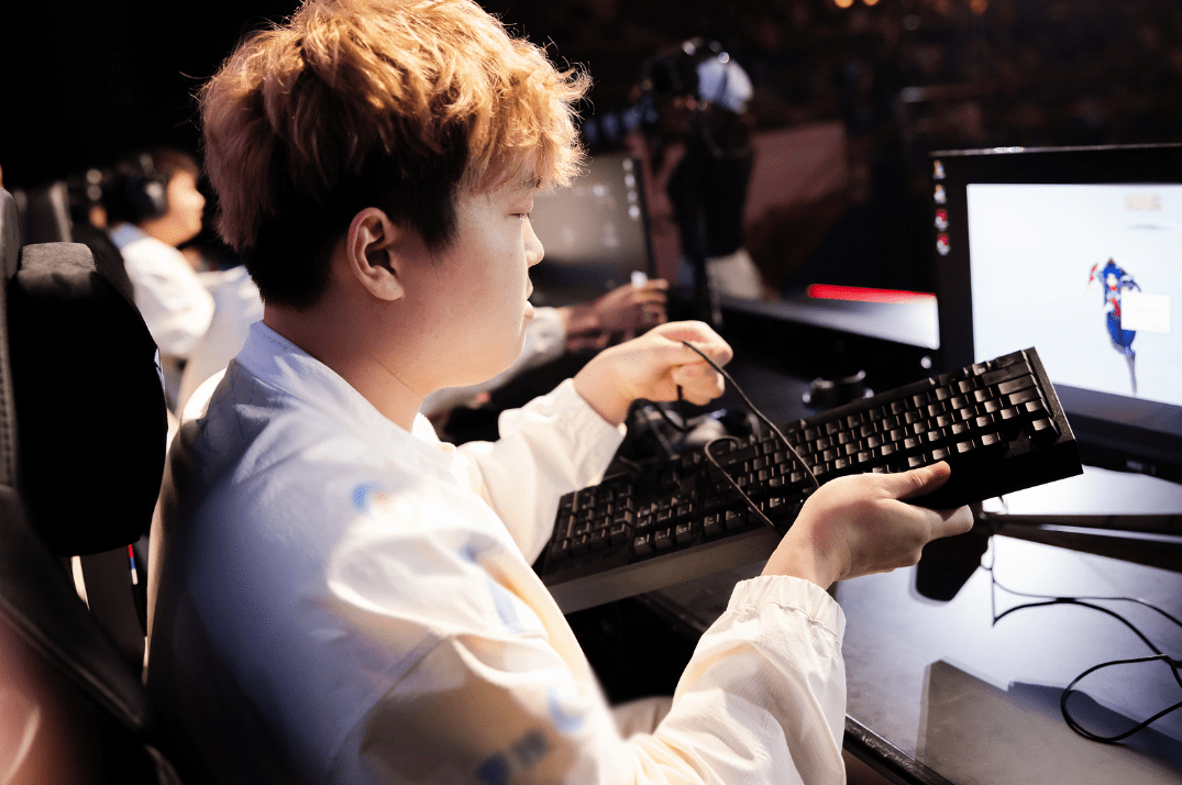 Bin tried hard but couldn't carry BLG in the last match