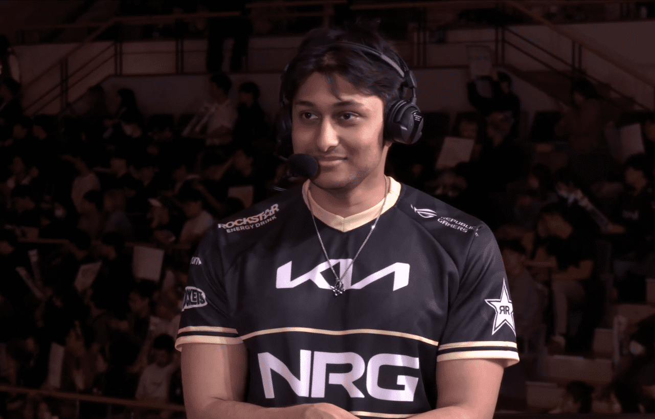 Dhokla commented frankly that Bin's Top Lane position was not very meaningful in the last match