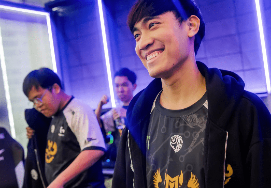 Levi and his teammates seem to be playing much better when faced with the situation of advancing or being eliminated