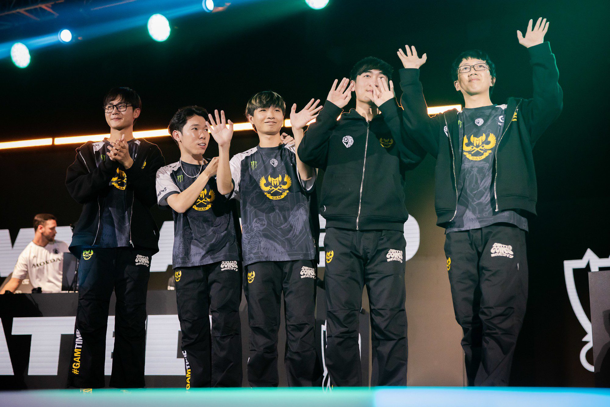 GAM excellently won against TL
