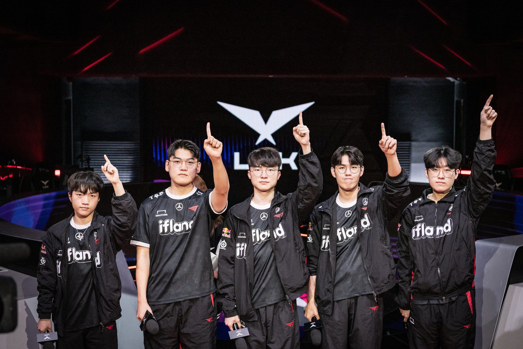 T1 has had a Summer where they were underestimated but ended up as LCK runners-up