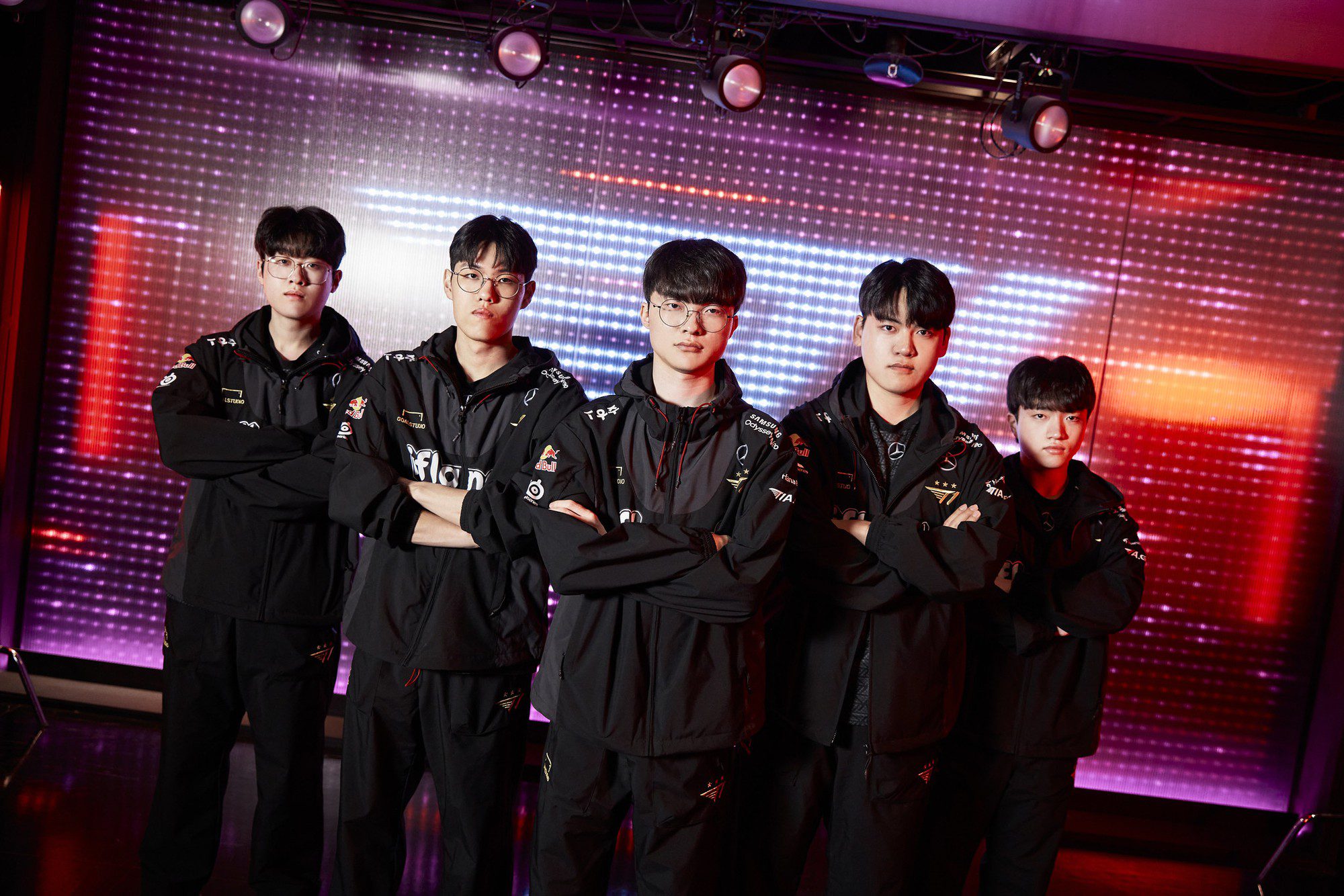T1 accomplished their first goal of reaching the Quarterfinals