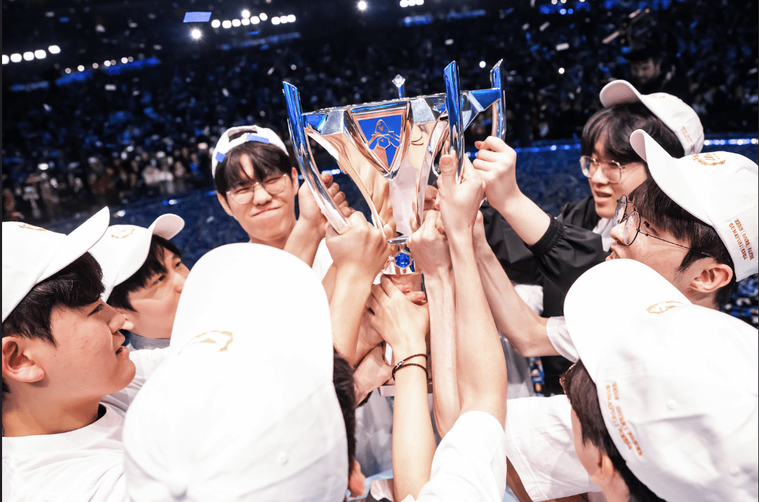 T1 finally wins the world championship after many years of waiting
