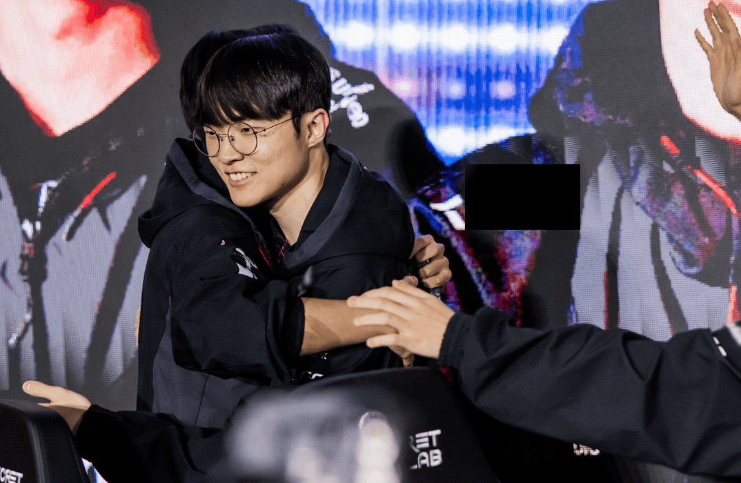 Faker is just one game away from his fourth world championship title
