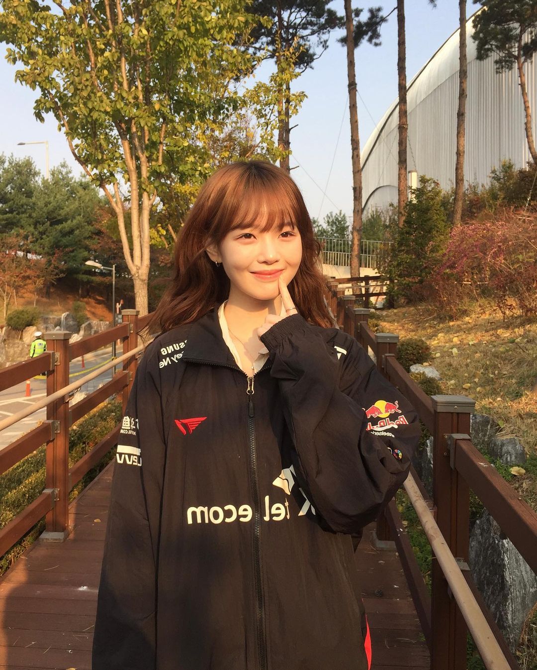 The girl named You Mi-ho is an actress