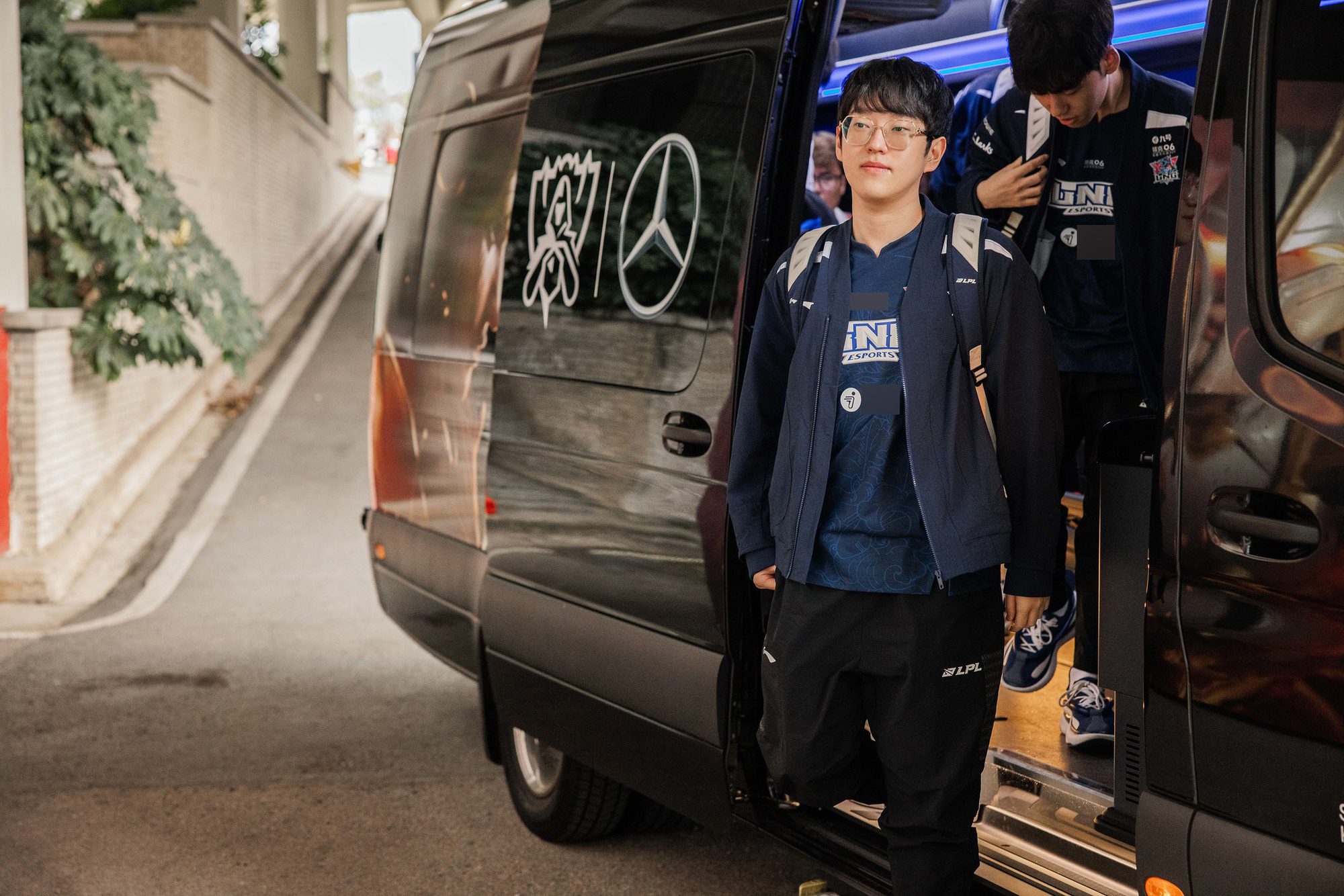 LPL teams did not have a successful Worlds 2023, especially LNG