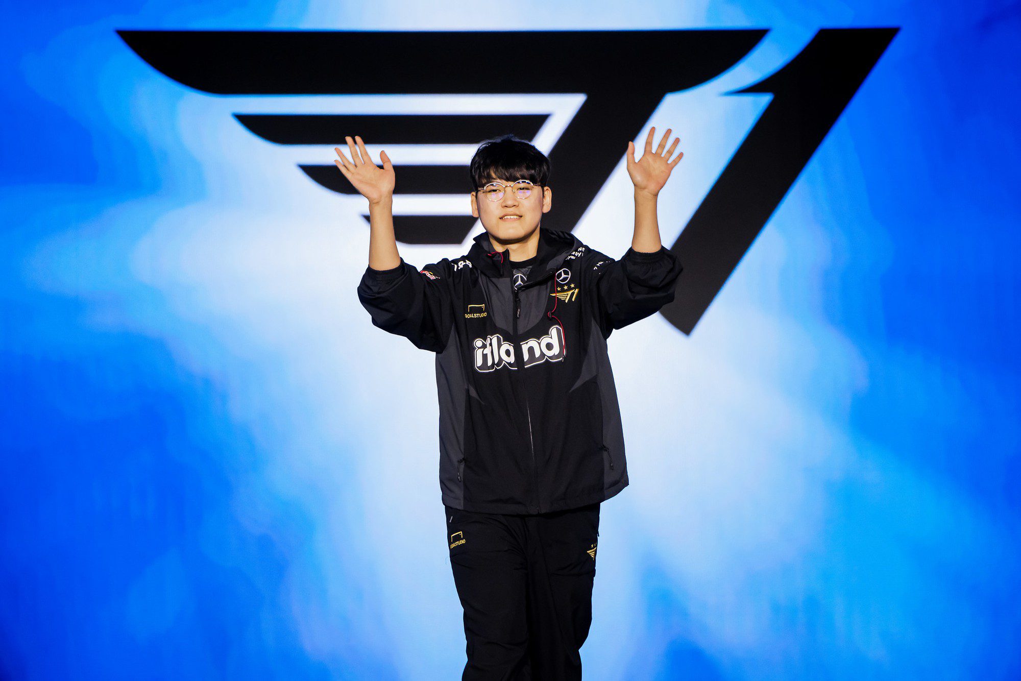 Gumayusi consistently proves himself to be T1's reliable Marksman