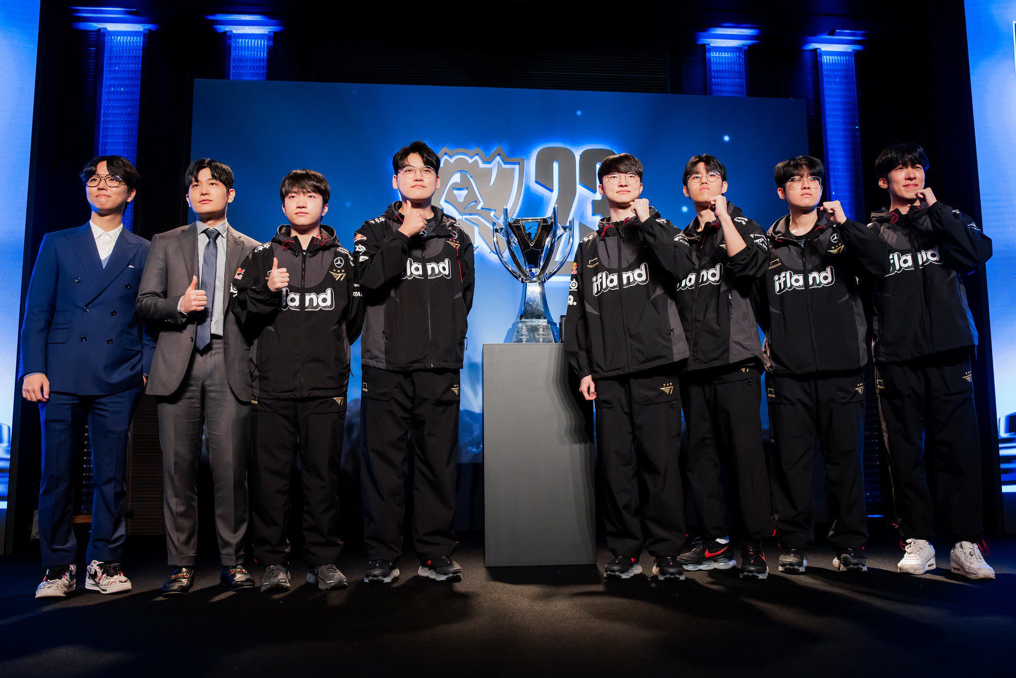 T1 is highly rated before the finals