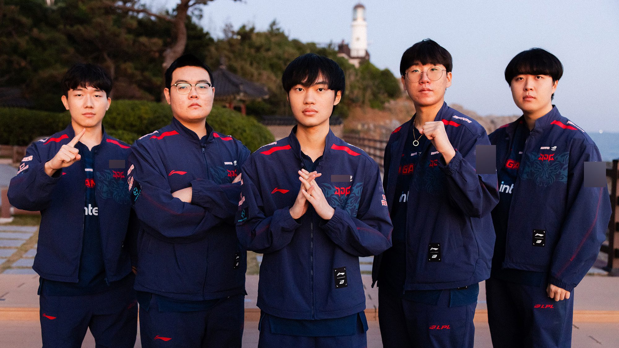 JDG has been confirmed by LPL media to have violated several regulations with their 'superstar' lineup