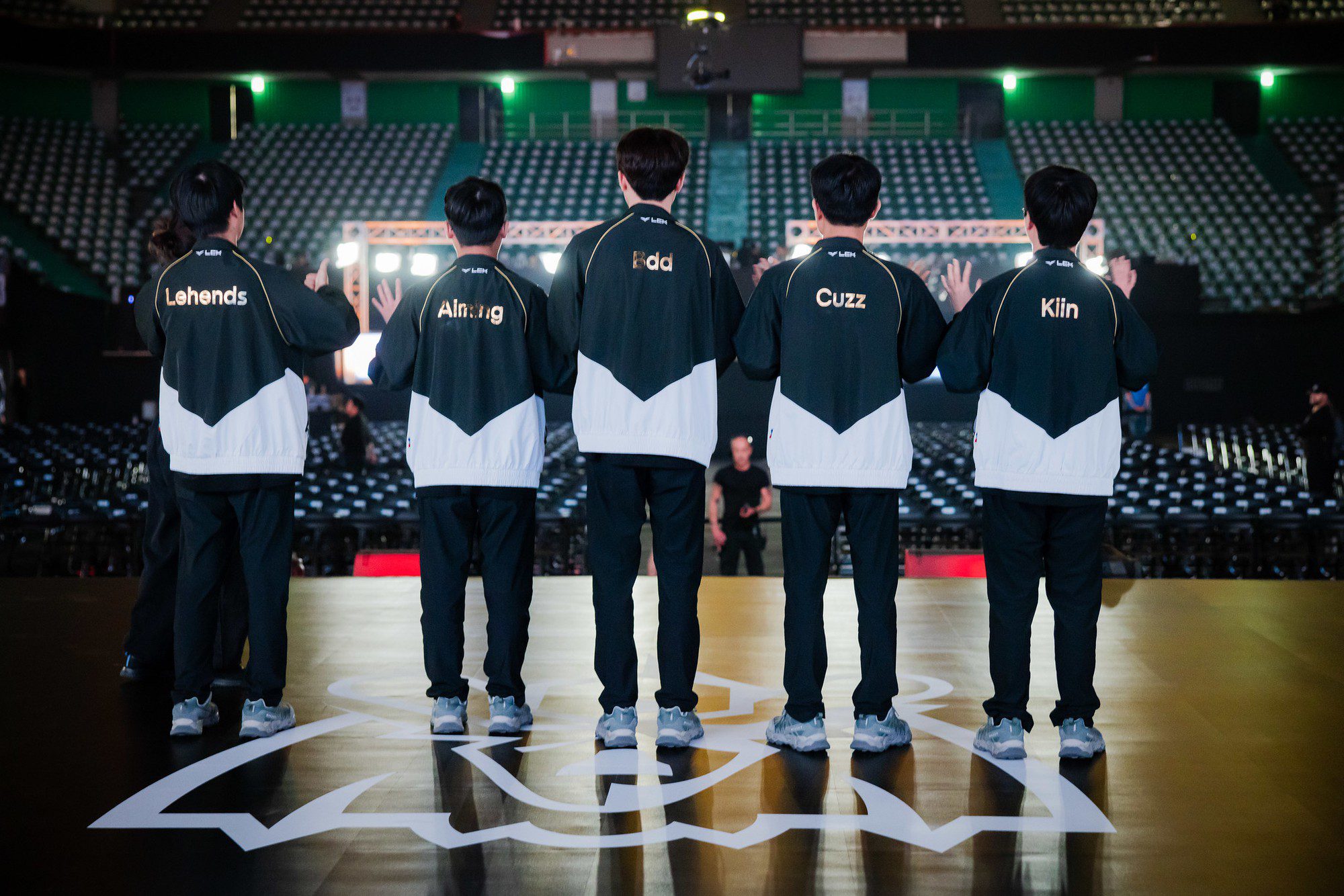 KT also intended to train with T1 but it didn't happen
